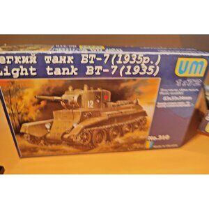 UM Military Vehicle Model #310 Light Tank BT-7 (1935) Unopened Box